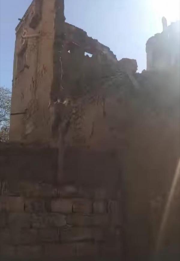 انهيار منزل أثري في صنعاء القديمة
