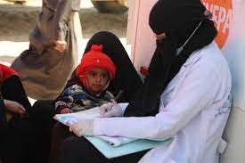 برفضها للقاحات .. عصابة الحوثي تتسبب في انتشار مرض الحصبة في مناطق الحكومة